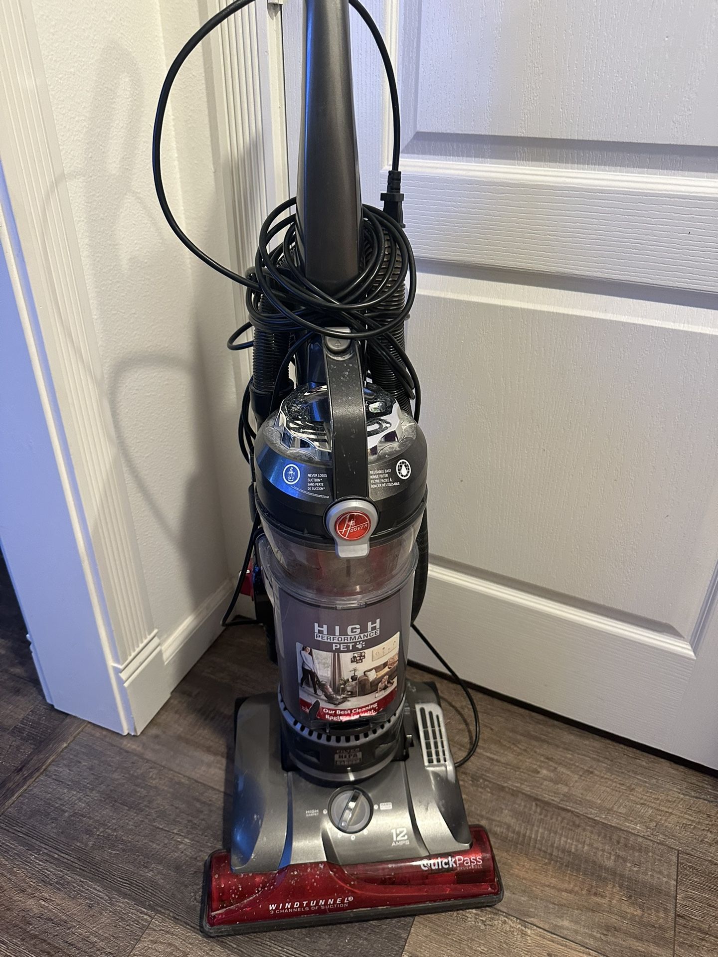 Hoover High Performance Wind tunnel Pet Bagless Vacuum