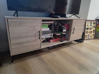 TV stand