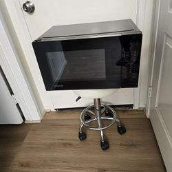 VISSANI microwave new 