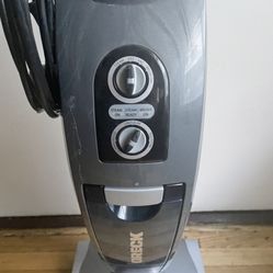 Oreck Versa Vac - Steam Vacuum - Feel Free To Ask Questions