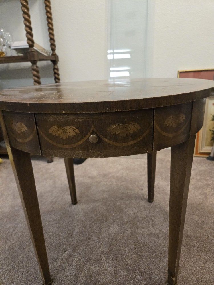 SIDE TABLE