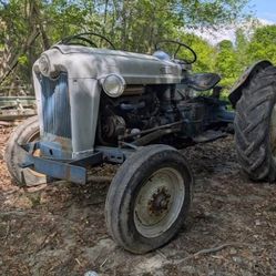 Ford Jubilee Tractor 