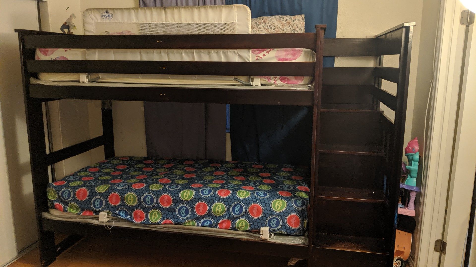 Wood bunk beds-pick up today!