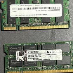 2GB: DDR2 SDRAM SO-DIMM (for laptops).