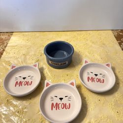 Whisker Famous Brand Pet Ceramic Plate Set