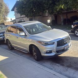 Infiniti QX