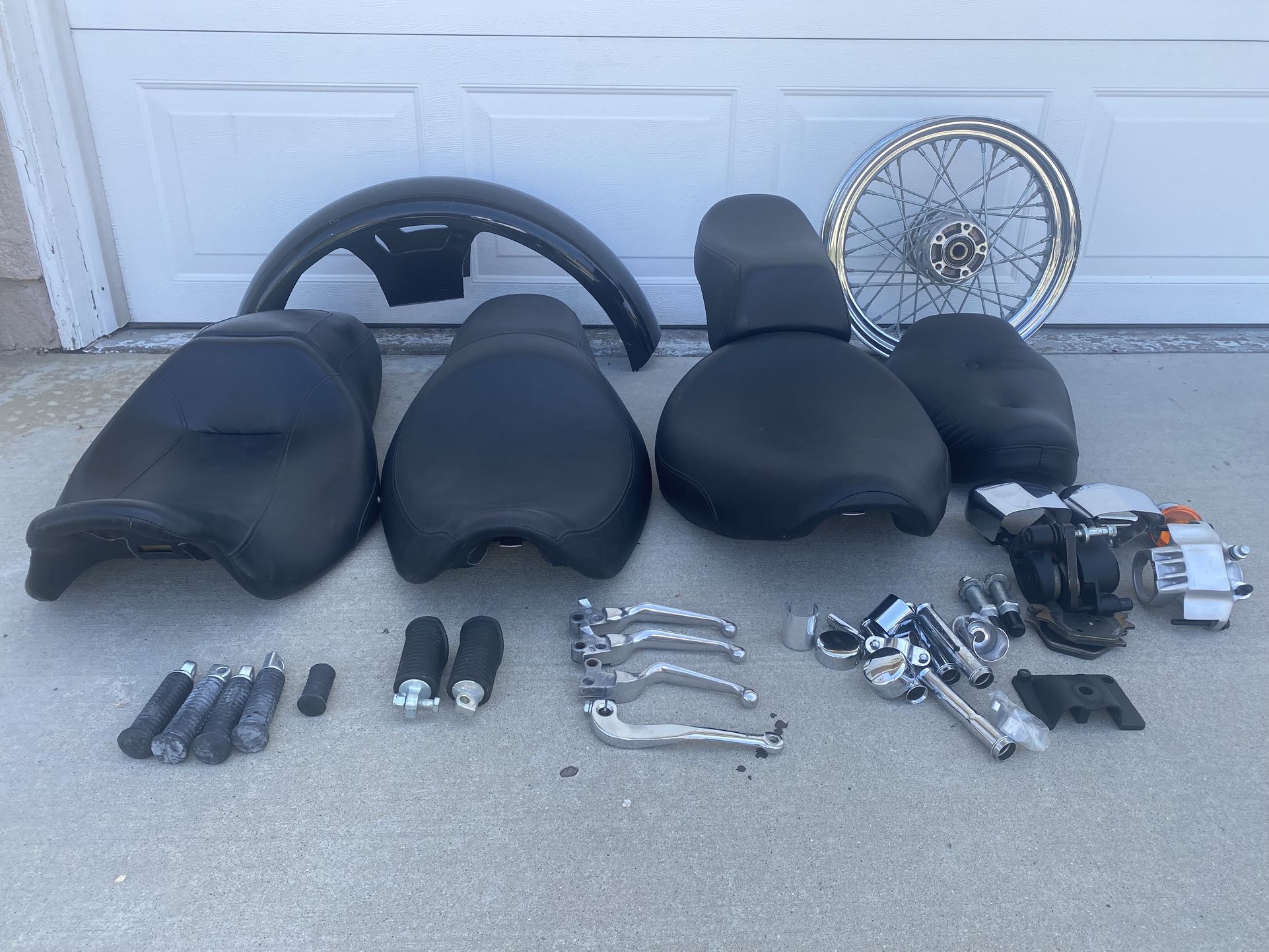 Selling Several Harley Davison Parts Please Read Information