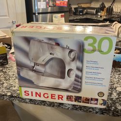 Singer Sewing Machine