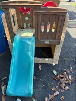 Kids Plastic Playhouse with Slide