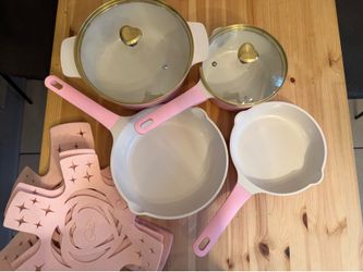 Paris Hilton Pink Cookware Set – Never Used
