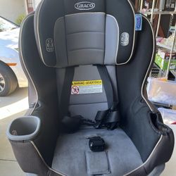 Graco Extend2Fit. Good Working Condition