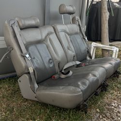 2001 Yukon Seats