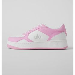 Alo Recovery Mode Sneaker (NEW) Pink And White