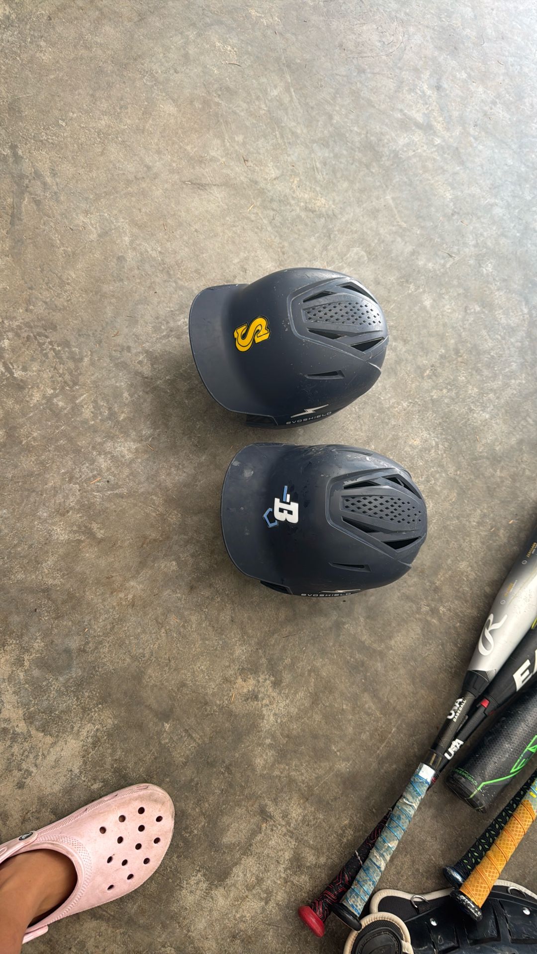 2 evoshield Helmets Baseball Youth Large