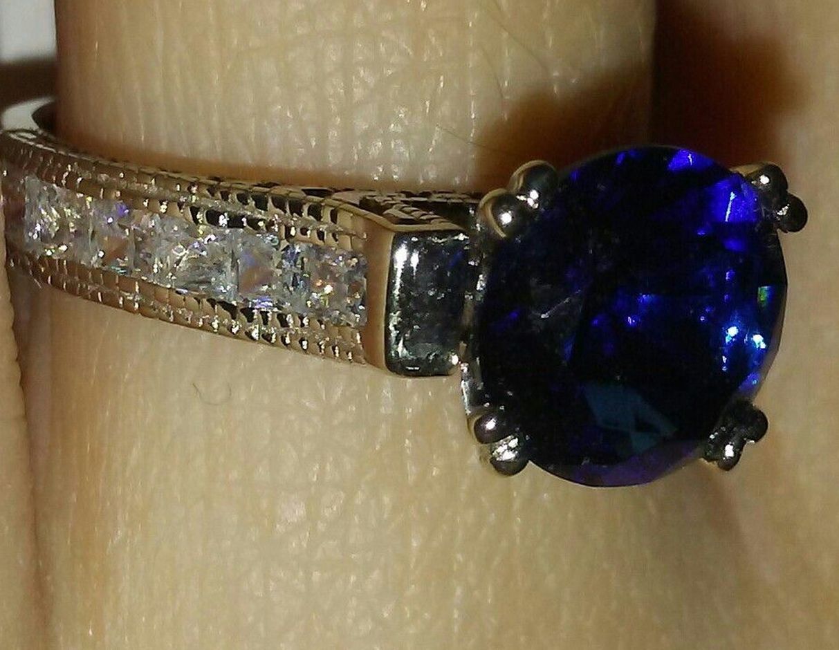 Truly Beautiful Blue Sapphire Sterling Silver Ring!
