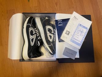 Dior B30 Size 10