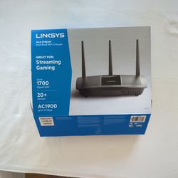 Linksys Max-Stream Dual Band Wifi 5 Router