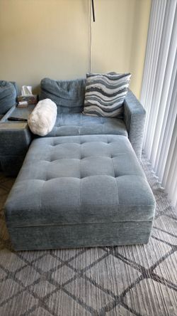 Beautiful blue couch