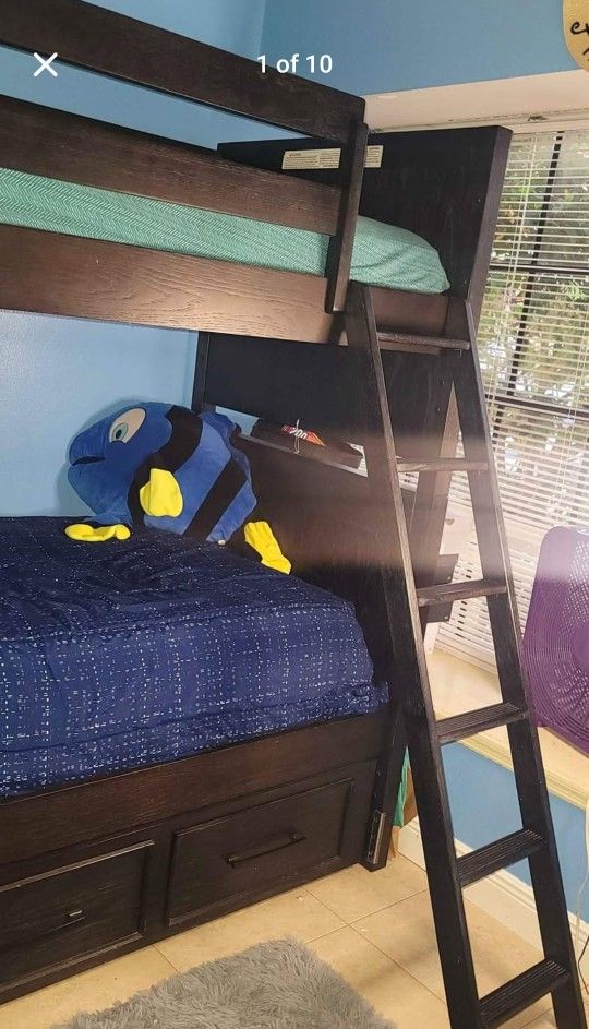Bunk BED π