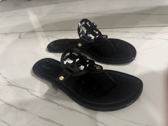 Tory burch sandals