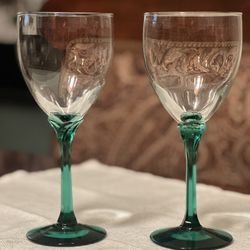 Libbey Domaine Pattern, Juniper Green Glass Stem 2PC Water Goblets, Wine Glasses