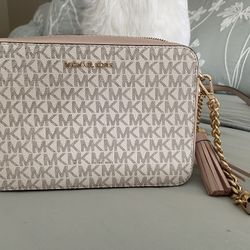 Michael Kors, Crossbody bag