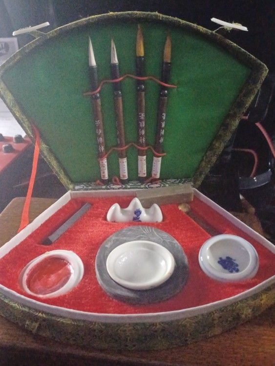 Chinese Calligraphy Set