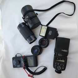 Lot Of Camera Lenses Macro Pentax 50 Vivitar Plus 2 Flashes Battery Holder 