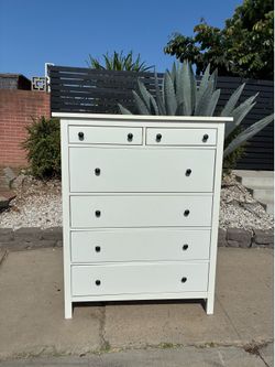 IKEA 6 Drawer Dresser White