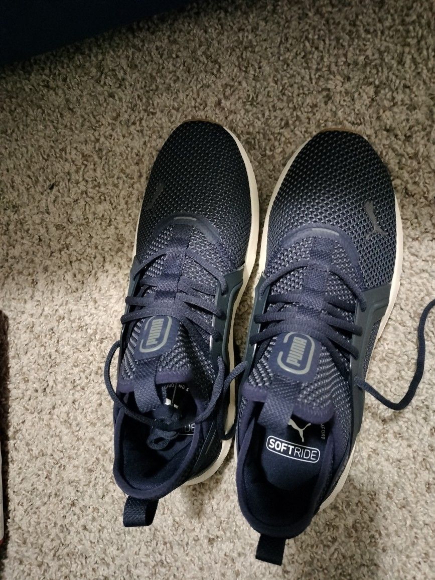 Puma Softride Sneakers