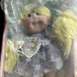 Kelly Marie 1984 porcelain cabbage patch kit