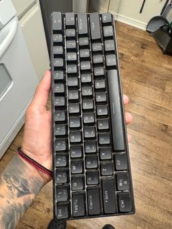 Dierya DK61 mechanical keyboard