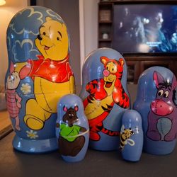 Vintage Winnie The Pooh Nesting Dolls
