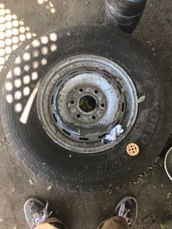 6 lug Rim with tire For truck