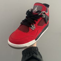 Jordan 4’s 