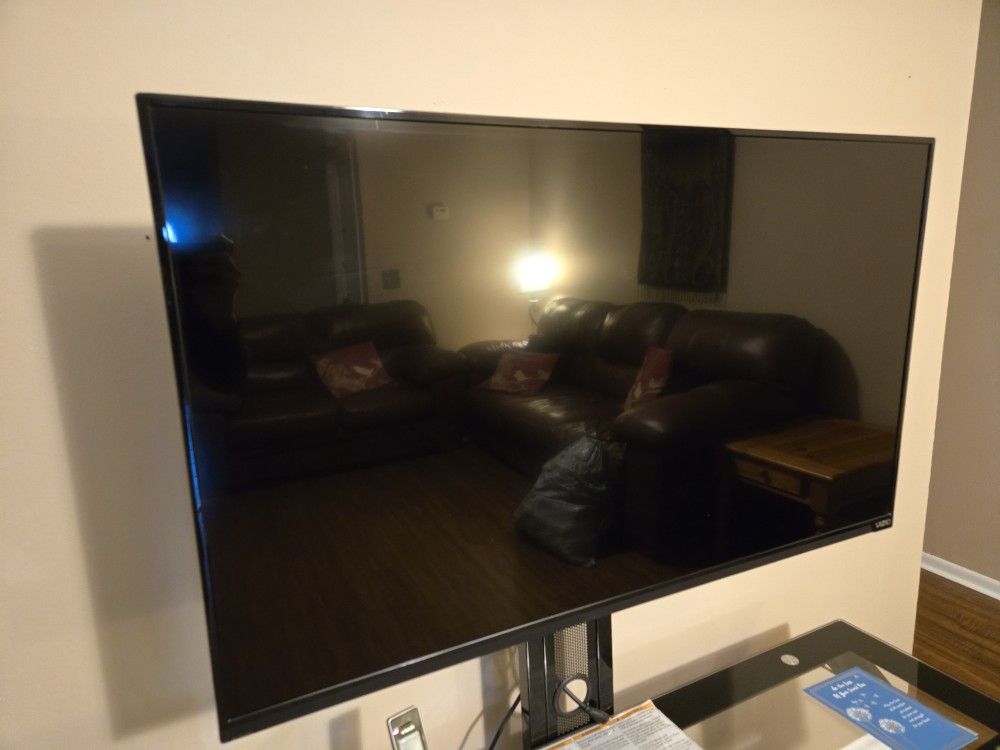 Vizio 42 Inch LCD TV