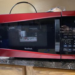 red small microwave 