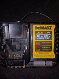 DeWalt 4 amp 12v/20v charger