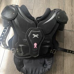 Xenith shoulder pads youth large