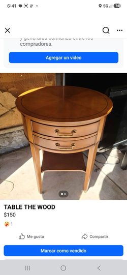 TABLE THE WOOD
