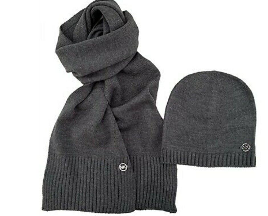 Michael Kors Ladies Winter 2piece Matching Set display picture 1