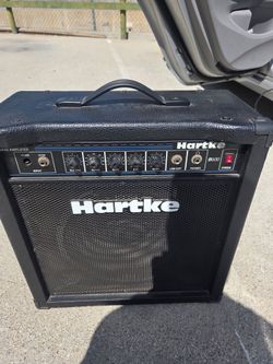 HARTKE B 600                                                                     60-Watt  bass amplifier