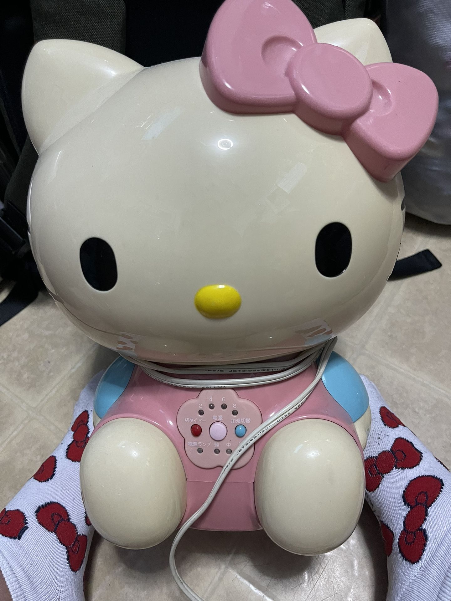 VINTAGE HELLO KITTY HUMIDIFIER
