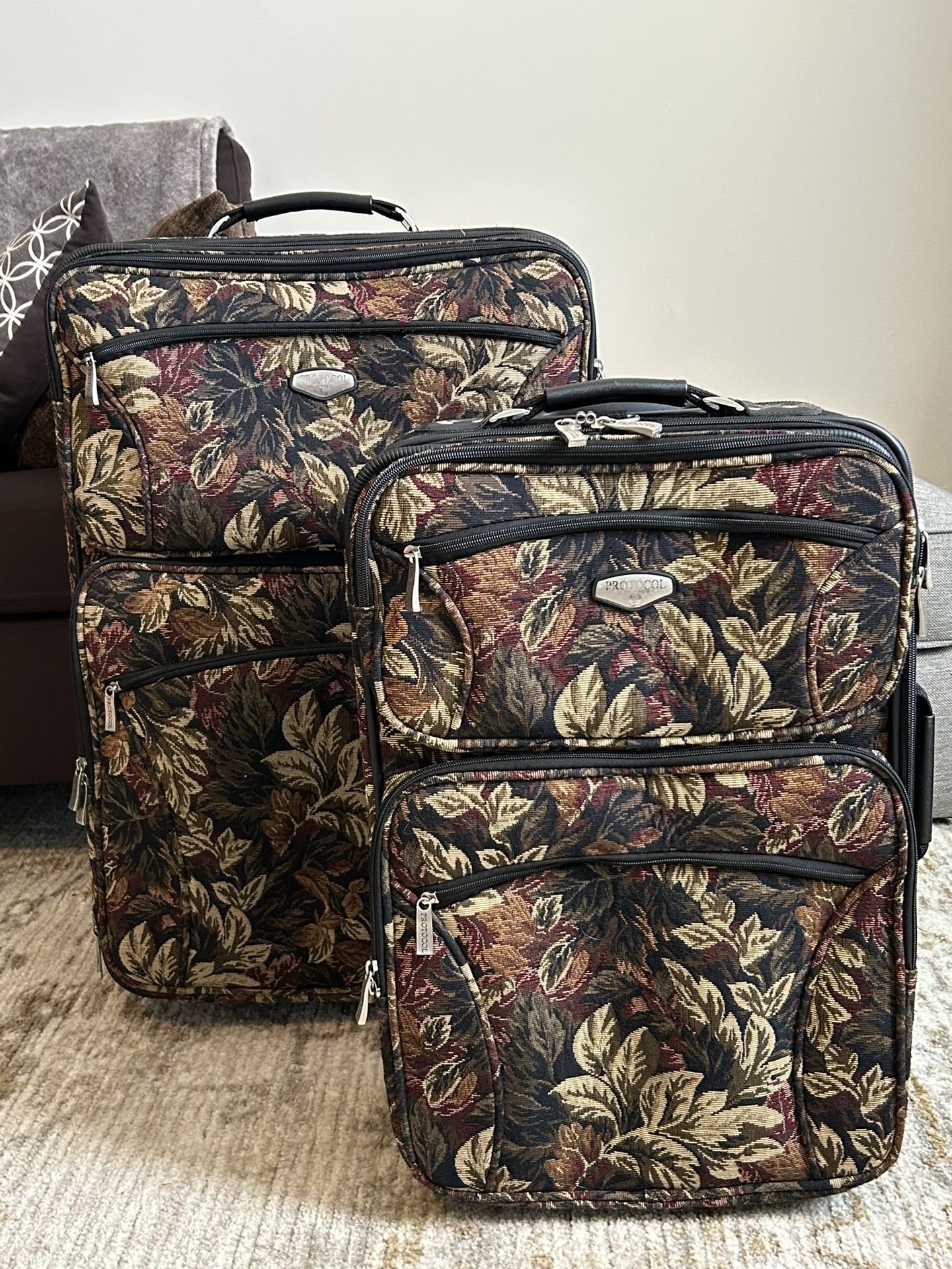 Protocol 2 Piece Tapestry Luggage Set 