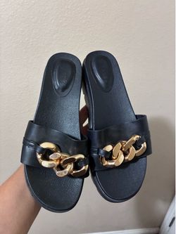 Sandals size 9.5