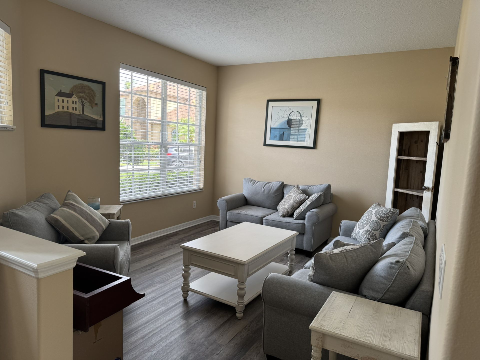 Sitting Room Furniture 