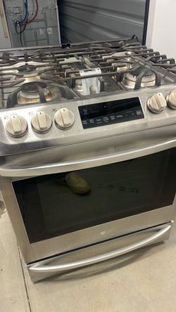 G.E    Oven