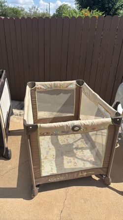 Graco playpen