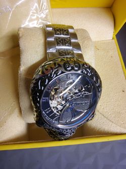 New Rare Invicta Skull face dive Artist Series Watch