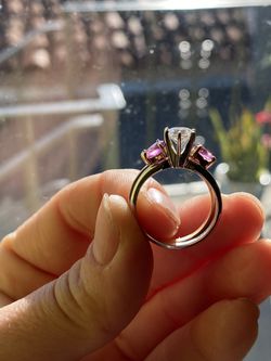 Engagement Ring With Guard Band Thumbnail